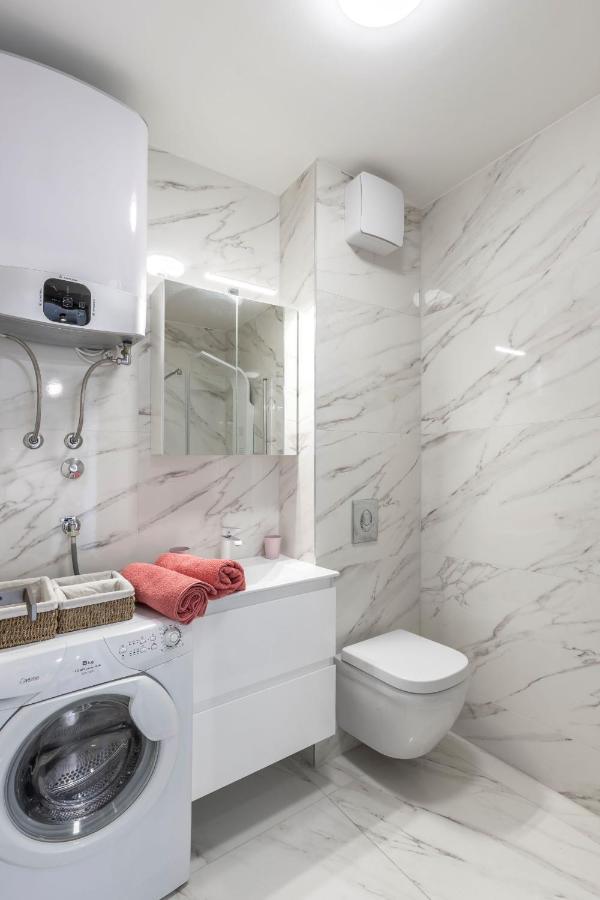 Appartamento Apartman Lukiana*** Spalato Esterno foto