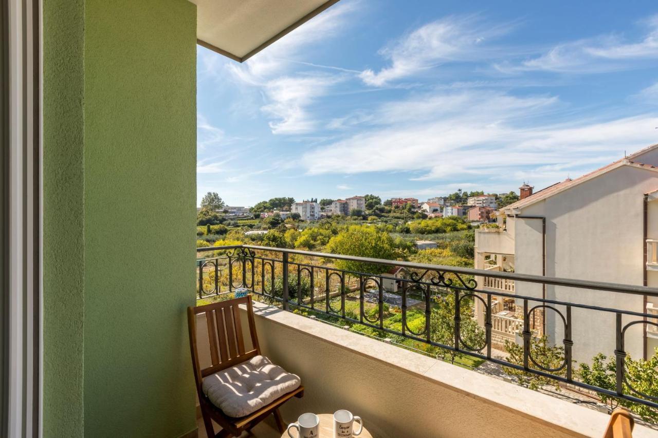 Appartamento Apartman Lukiana*** Spalato Esterno foto